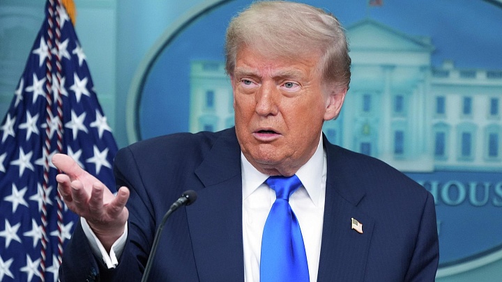 Трамп опроверг слухи о планах восстановить крытый бассейн в Белом доме
