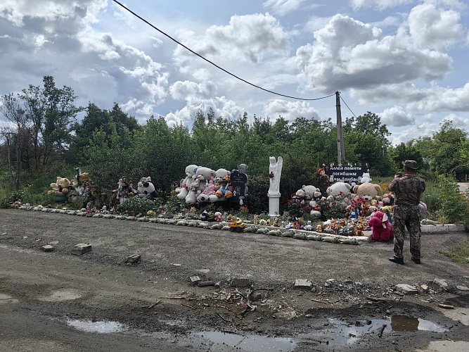 Фонд «Симфония Победы» оказывает всестороннюю поддержку жителям Донбасса